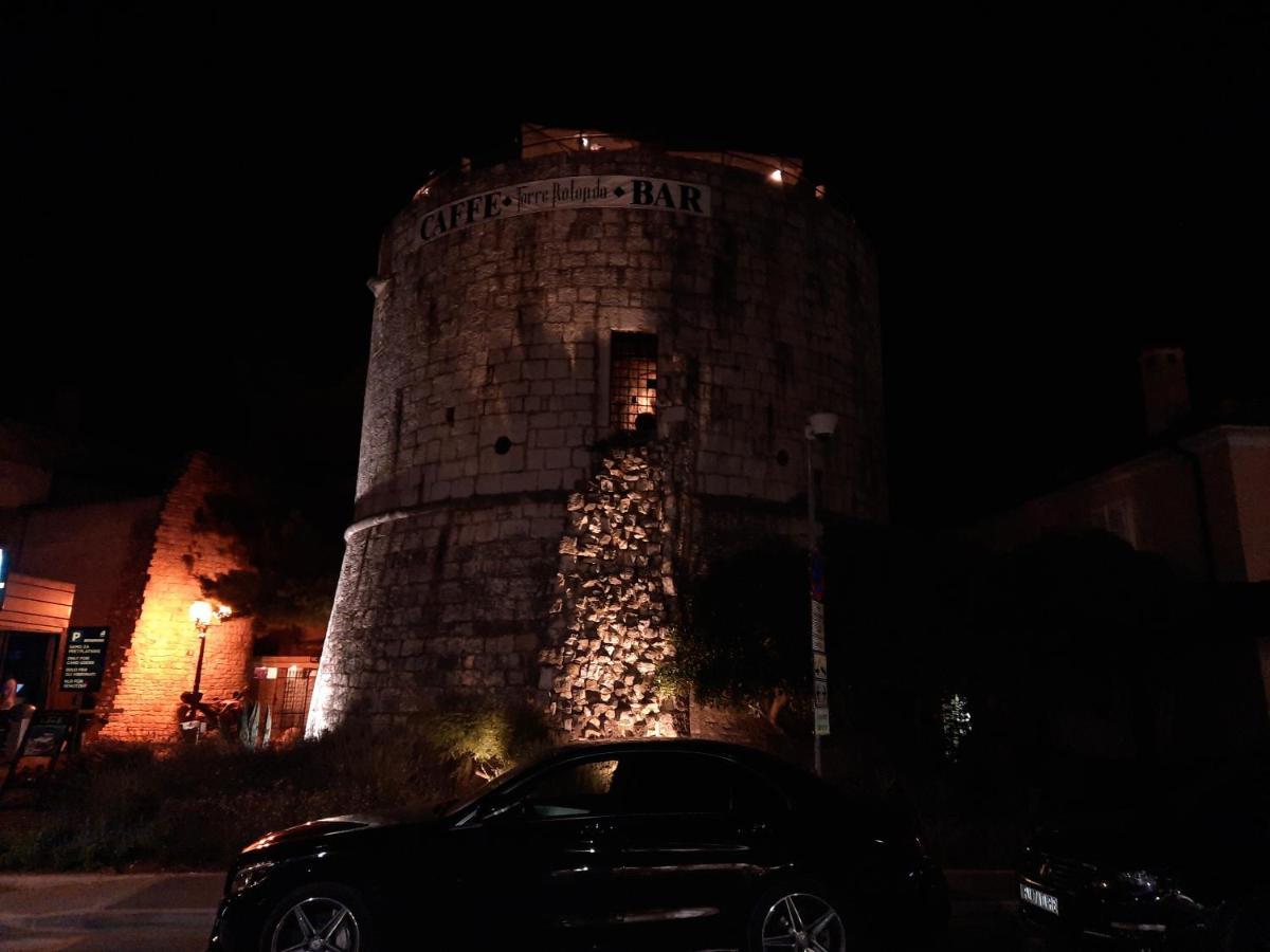Parentium Town Center Daire Poreč Dış mekan fotoğraf